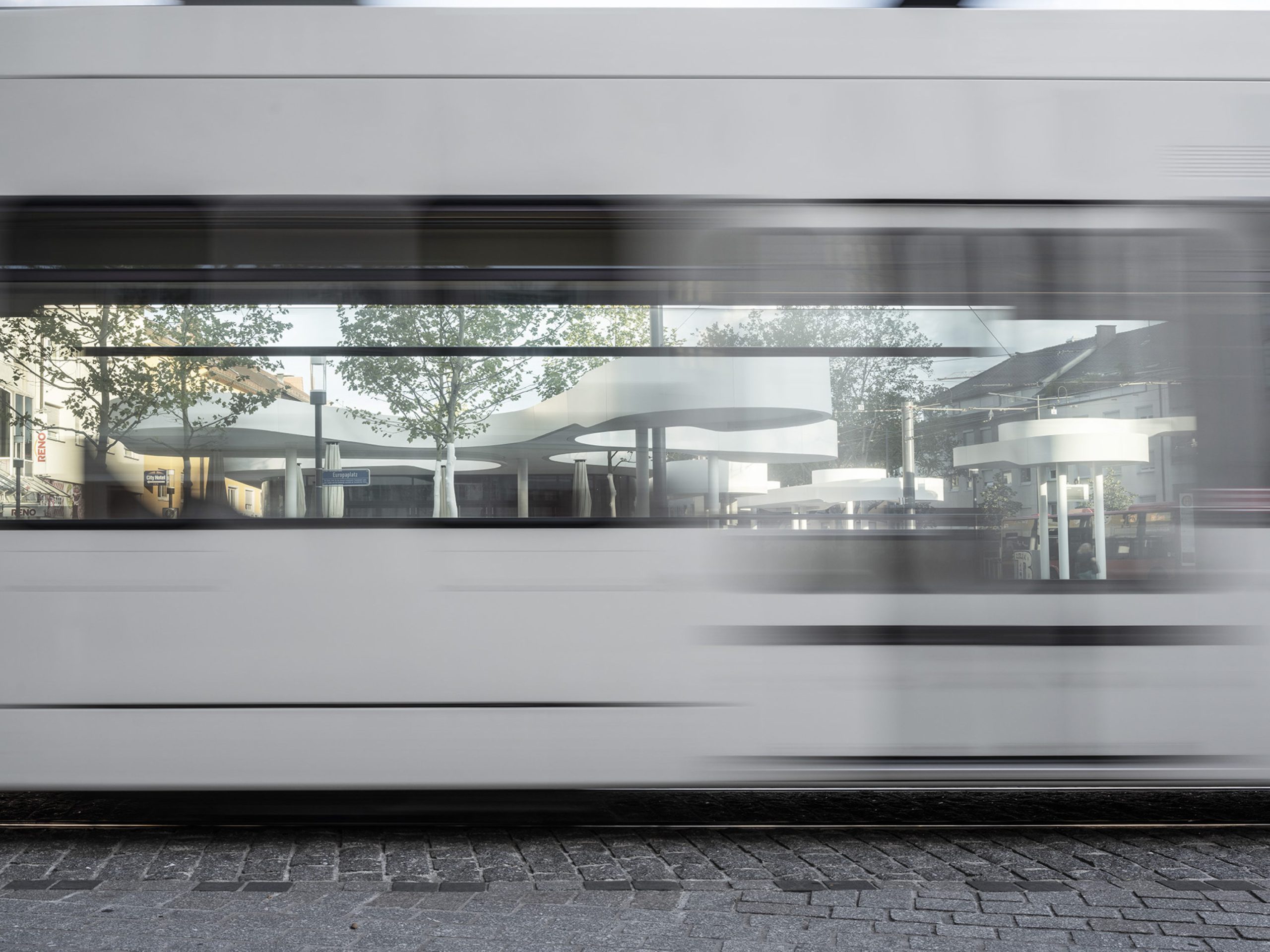 欧洲广场上的亭子丨德国丨J.MAYER.H-20