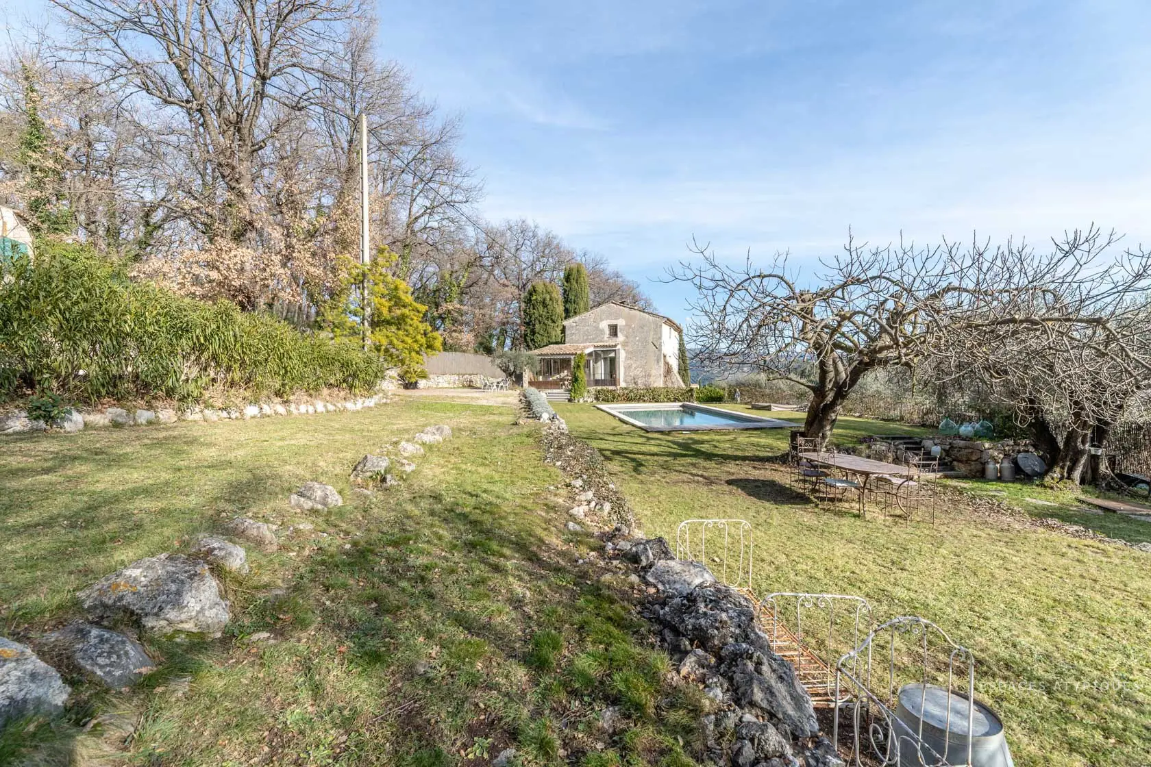 18 世纪普罗旺斯羊舍的现代改造 | 古典与当代的完美融合-15