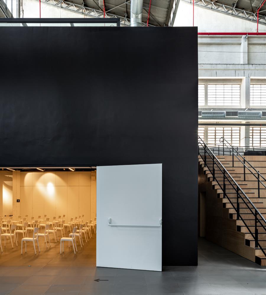 巴西 State Coworking · 灵活办公空间的设计典范-13