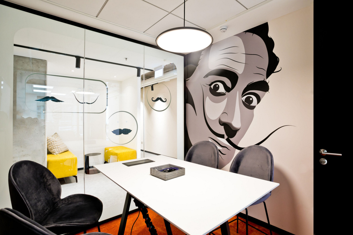 纳莫古办公室 - 荷兹利亚-19