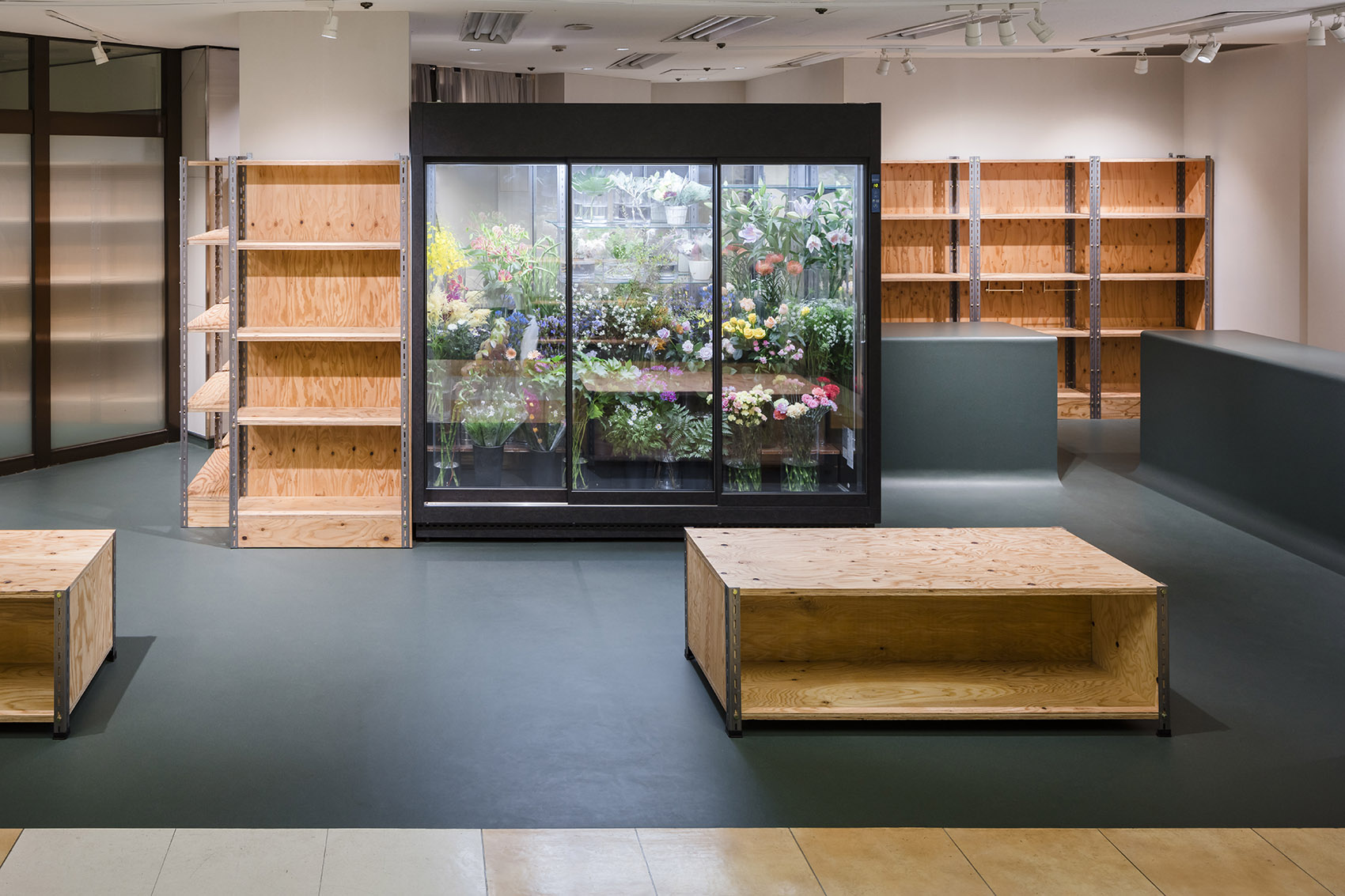RAN・RAN花店,大阪 / SHIMPEI ODA ARCHITECT’S OFFICE + Atelier Loowe Inc.-3