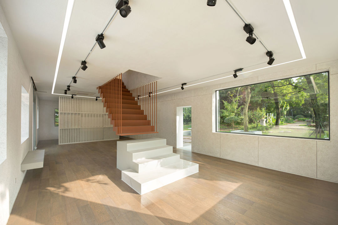 设理设诚 Design：21画 - ZENS T-12