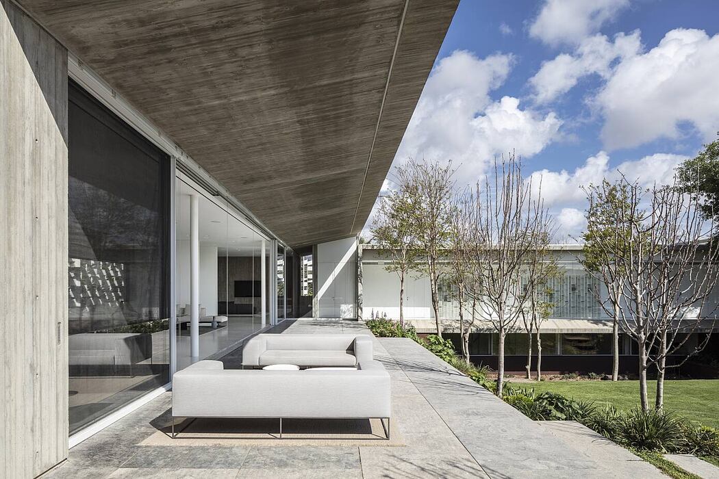 层叠之居,光影游戏·以色列特拉维夫 MA 住宅丨Pitsou Kedem Architects-11