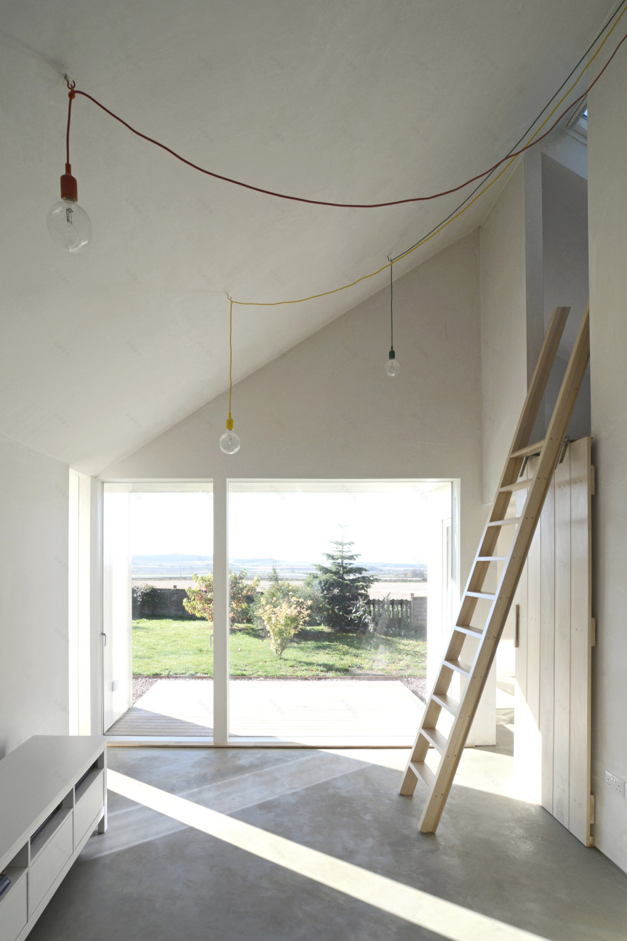 Gabled guesthouse by Sutherland - Co extends countryside cottage-3