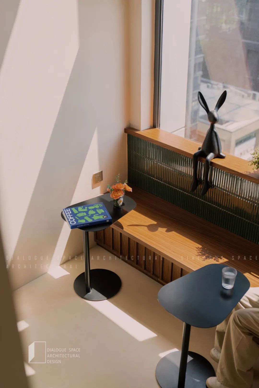 垂直社区咖啡馆·"FOR YOU"的情感空间设计-15