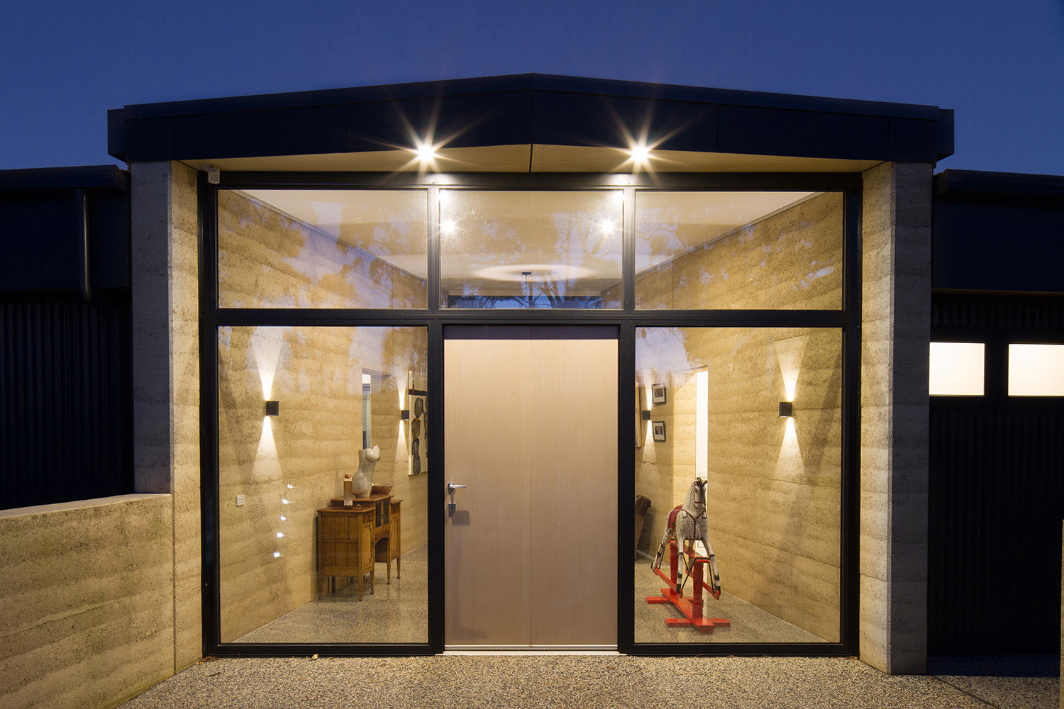 Finnis Architects设计的水边小住宅-8