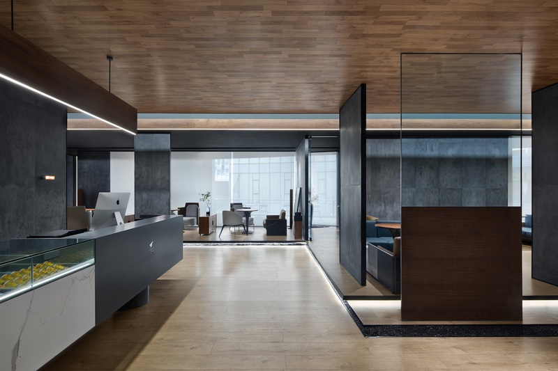 自由者健身旗舰店，现代风格与自然元素完美融合-14