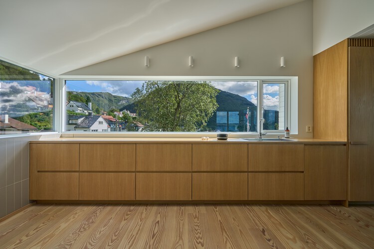 卑尔根 Refsnes 别墅丨Saunders Architecture-15