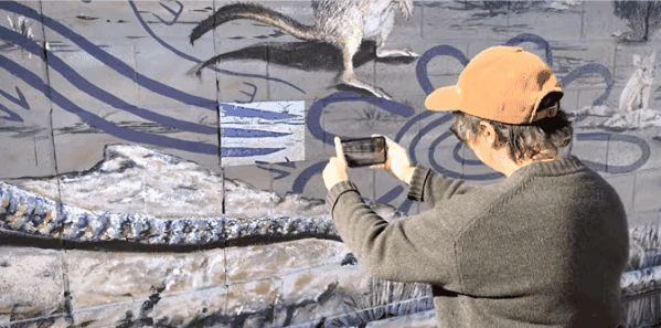 小镇静谧壁画却在窃窃私语-46