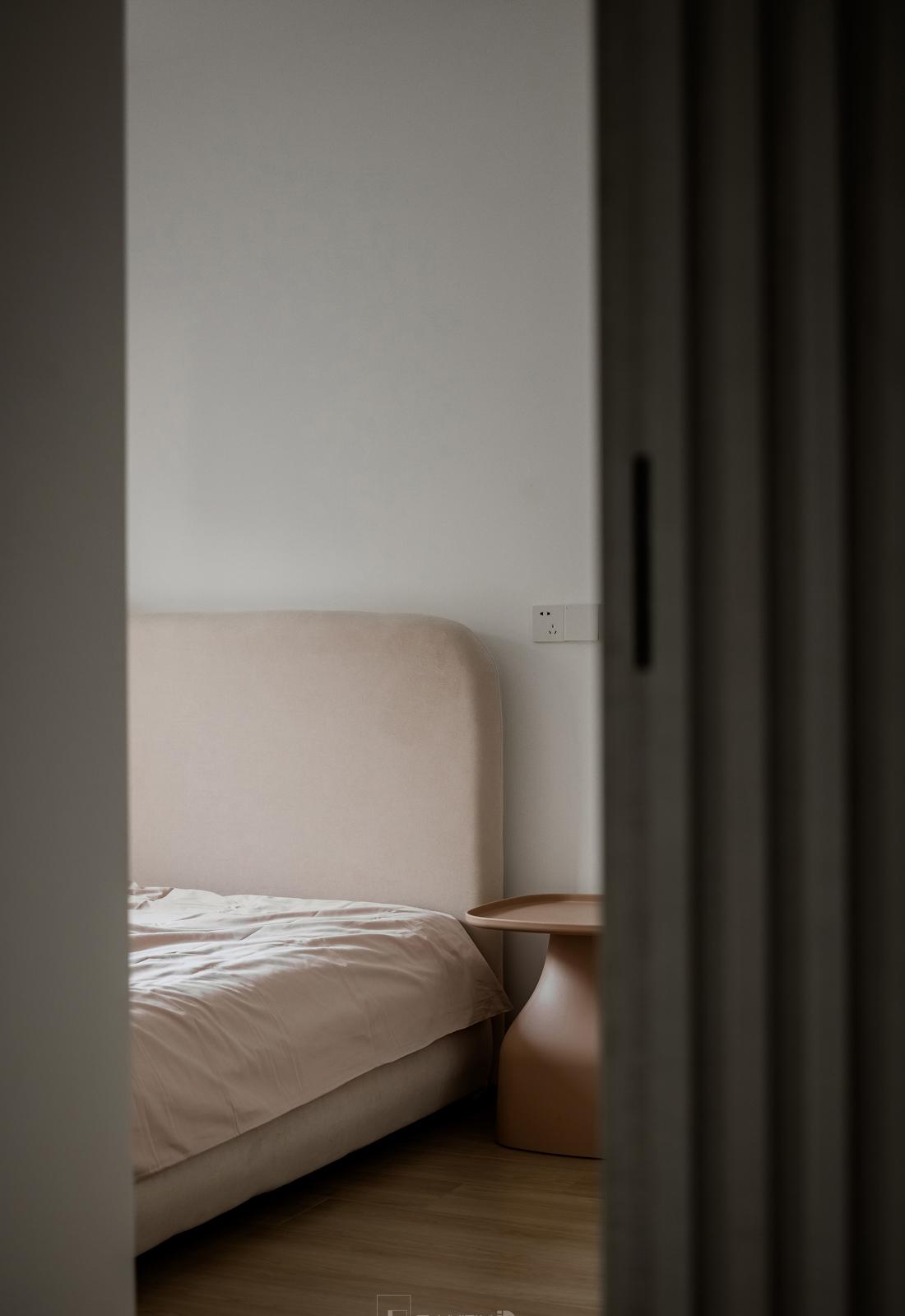 奶白色治愈空间-39