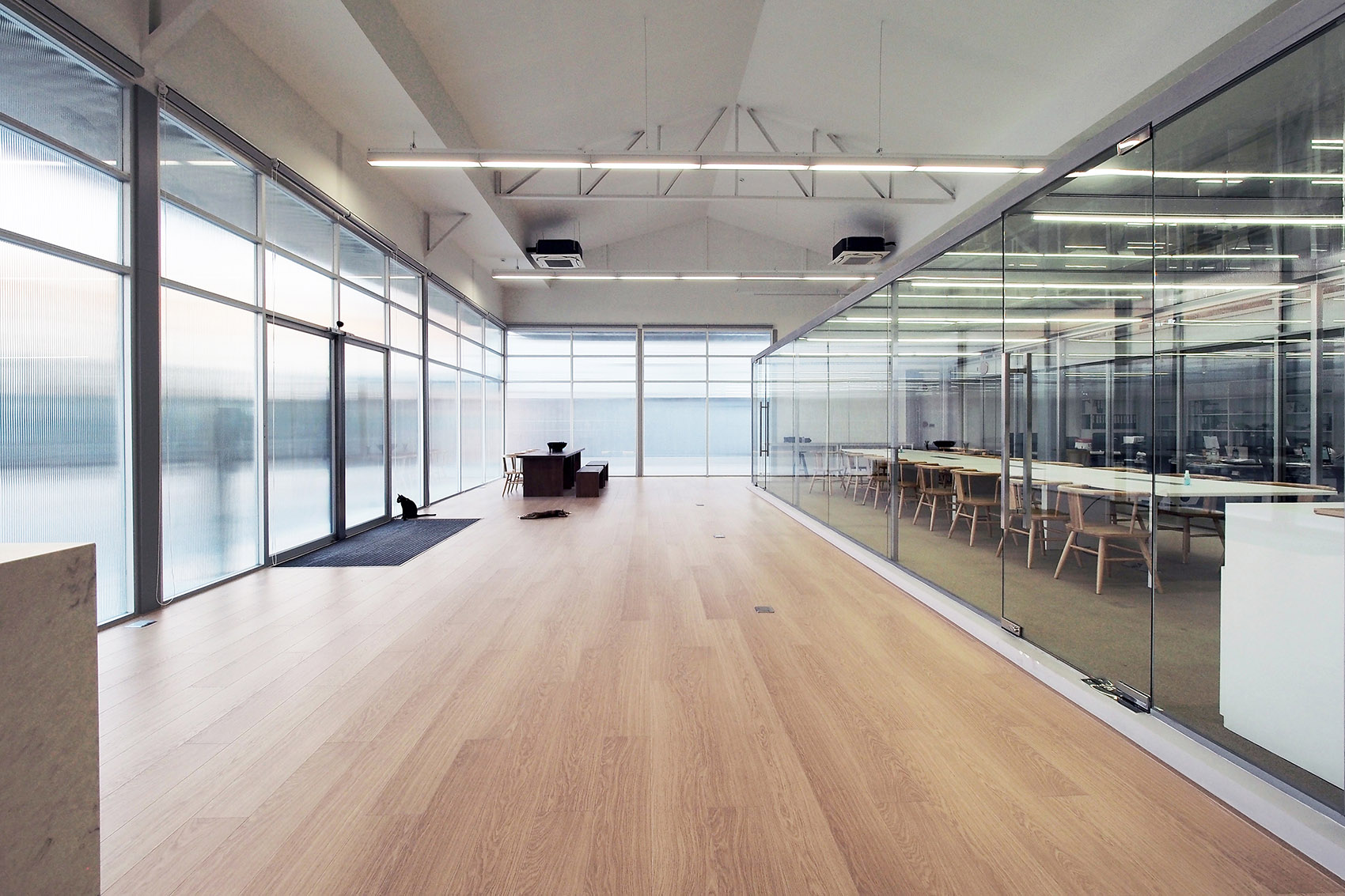 1.6办公空间，曼谷 / ASWA-25