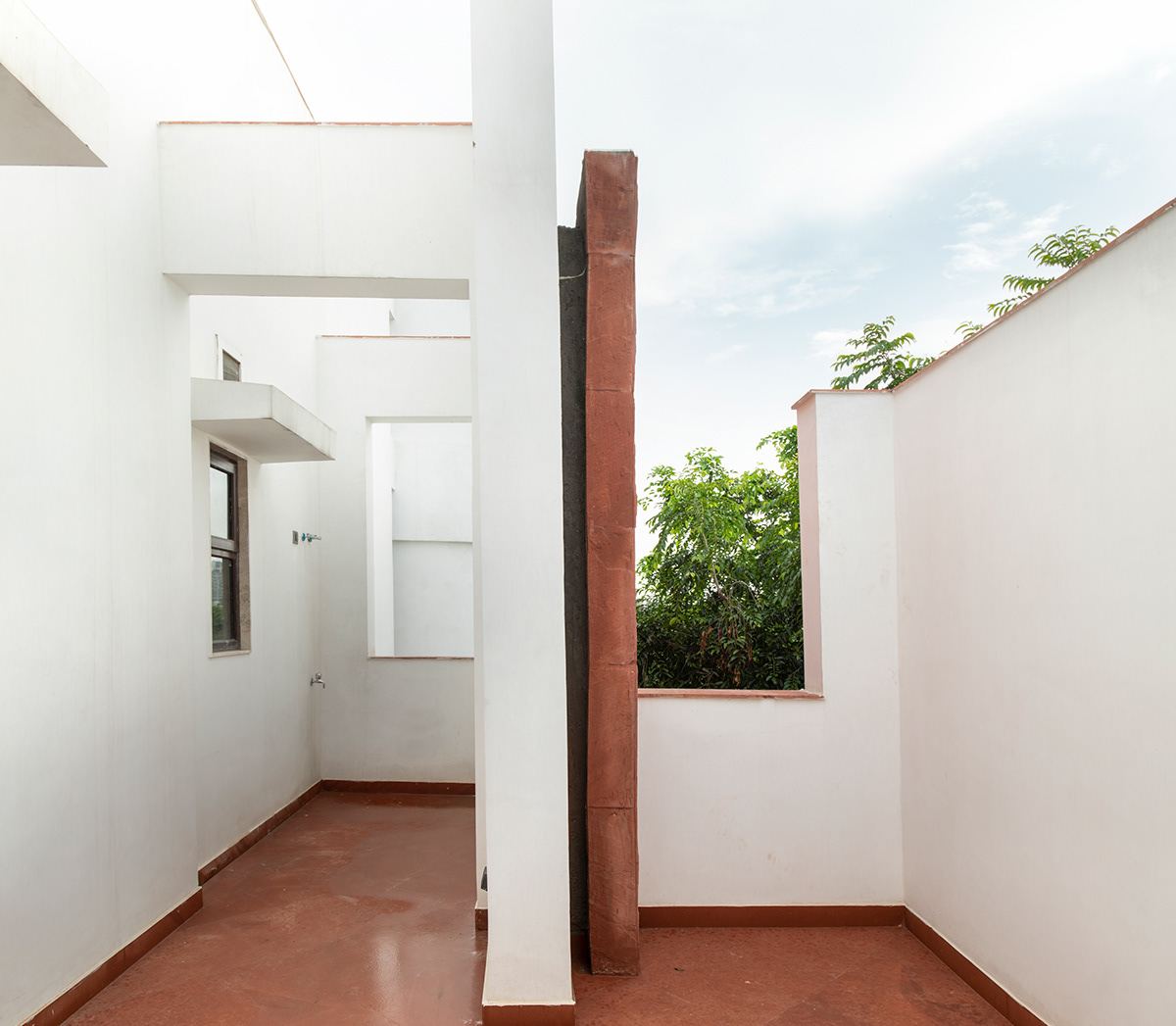 House With 49 Trees RENESA-26