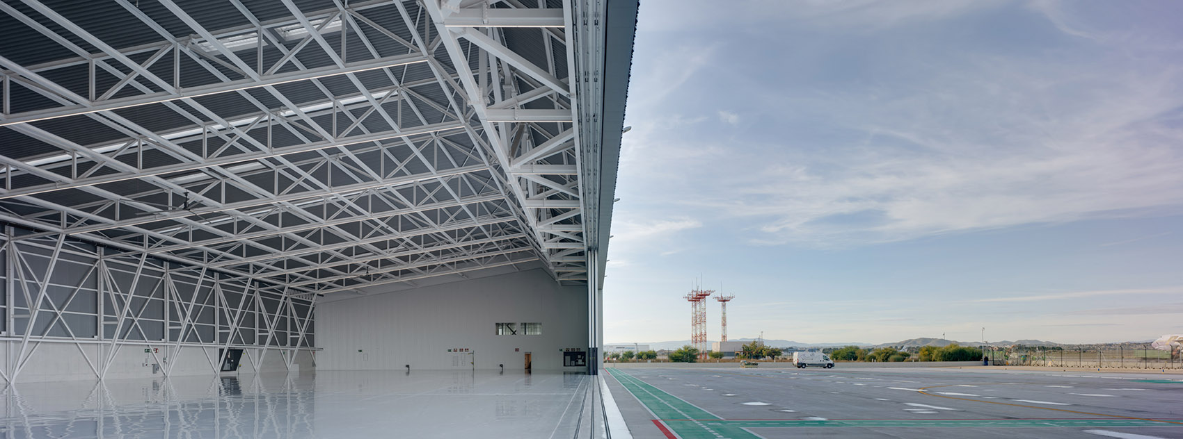 马尼斯机场私人候机楼丨西班牙丨ERRE arquitectura-26