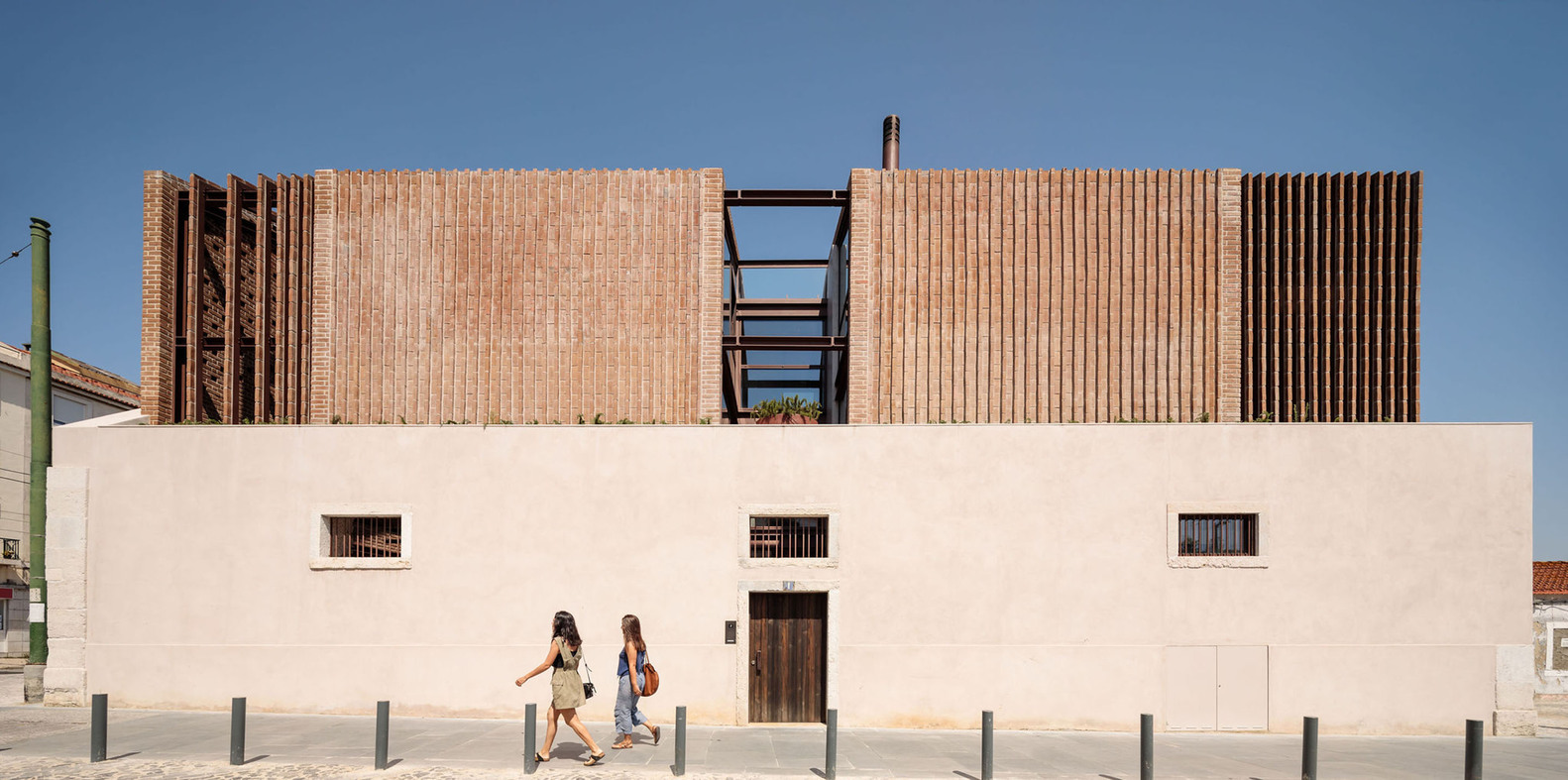 葡萄牙阿尔蒂尼奥住宅丨António Costa Lima Arquitectos-16