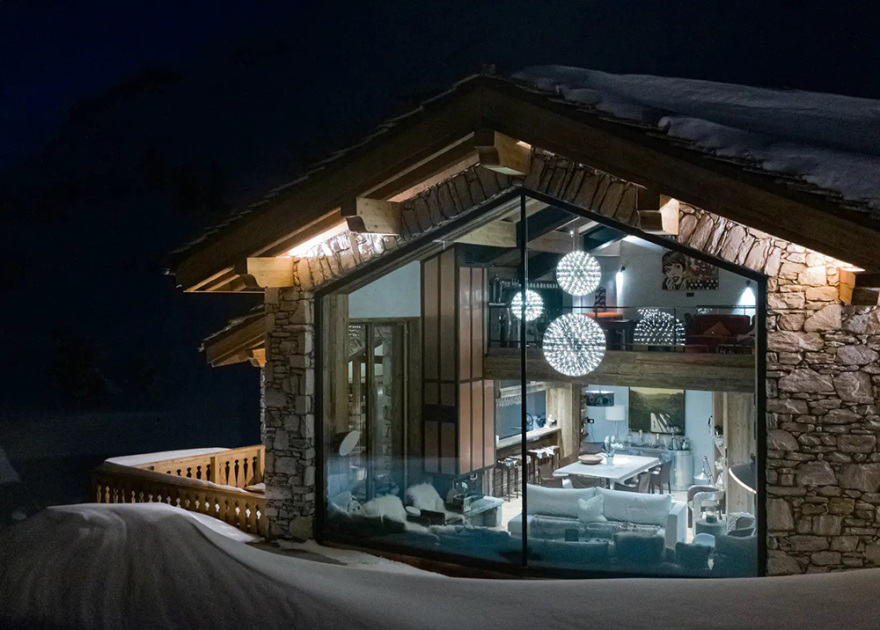 阿尔卑斯山间豪华 Chalet,自然美景与现代化设计的完美融合-23