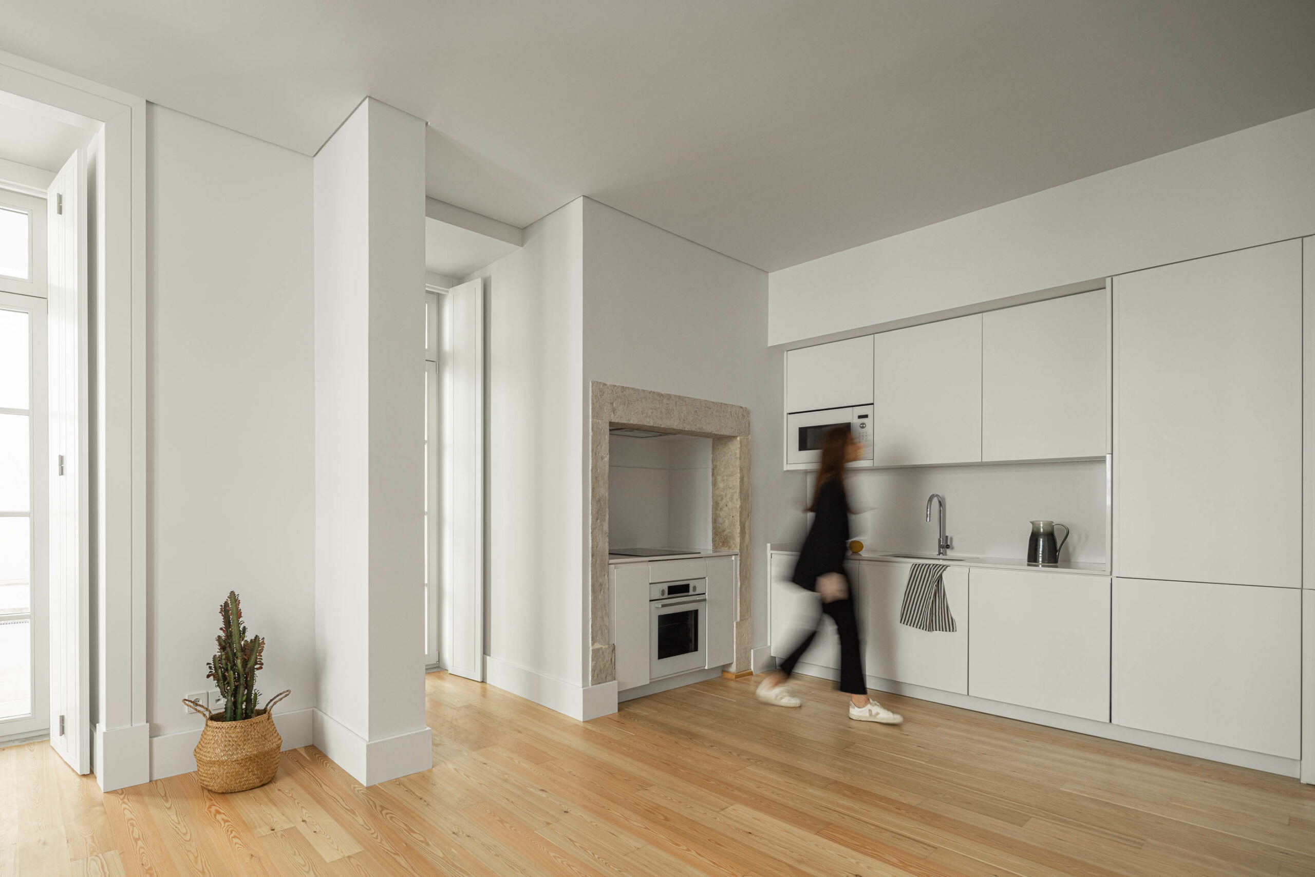 里斯本一座旧住宅的多层身份重建丨葡萄牙里斯本丨Fragmentos Architecture Office-14