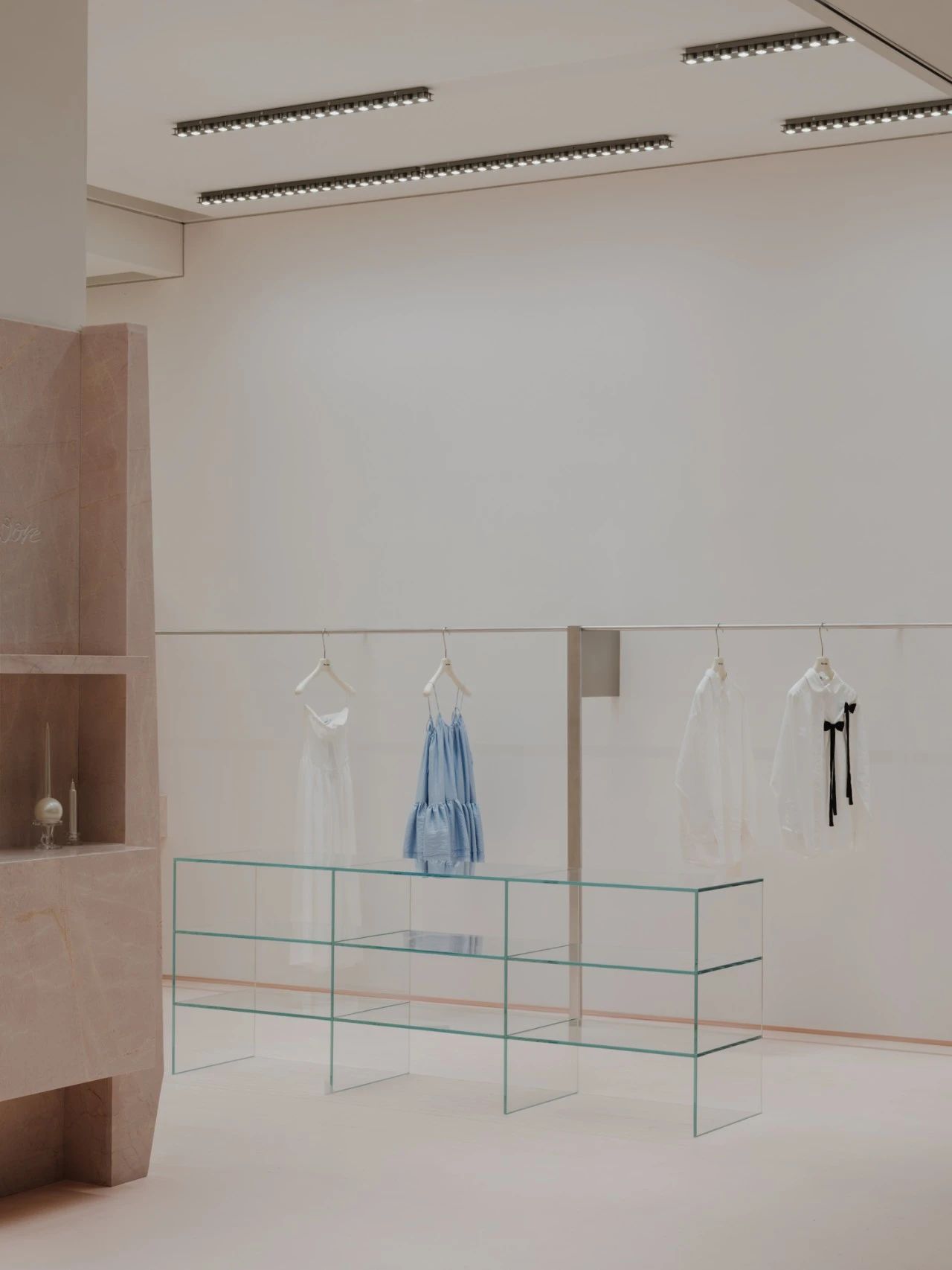 服装店丨中国杭州丨山地土壤空间设计-7