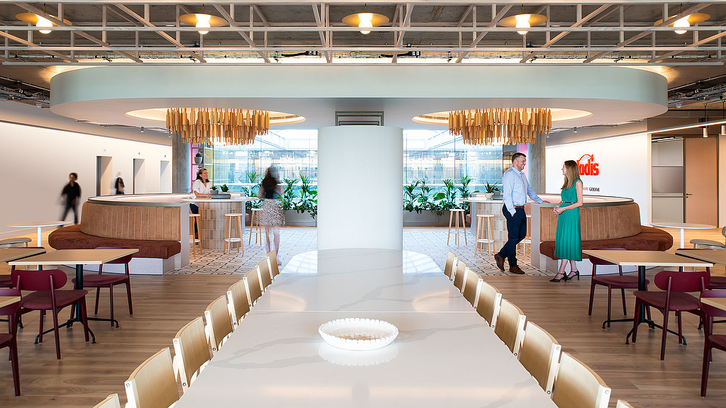 伦敦糖果品牌 pladis 总部-1