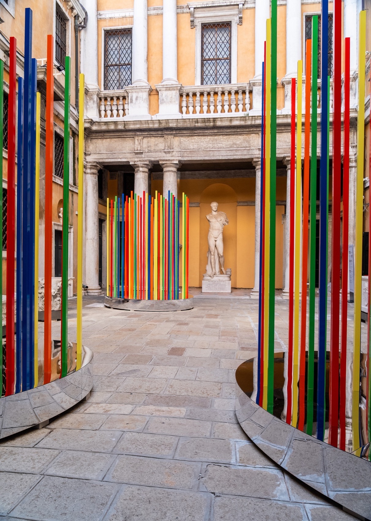 意大利威尼斯国家考古博物馆·特别装置艺术展《LINES》-21