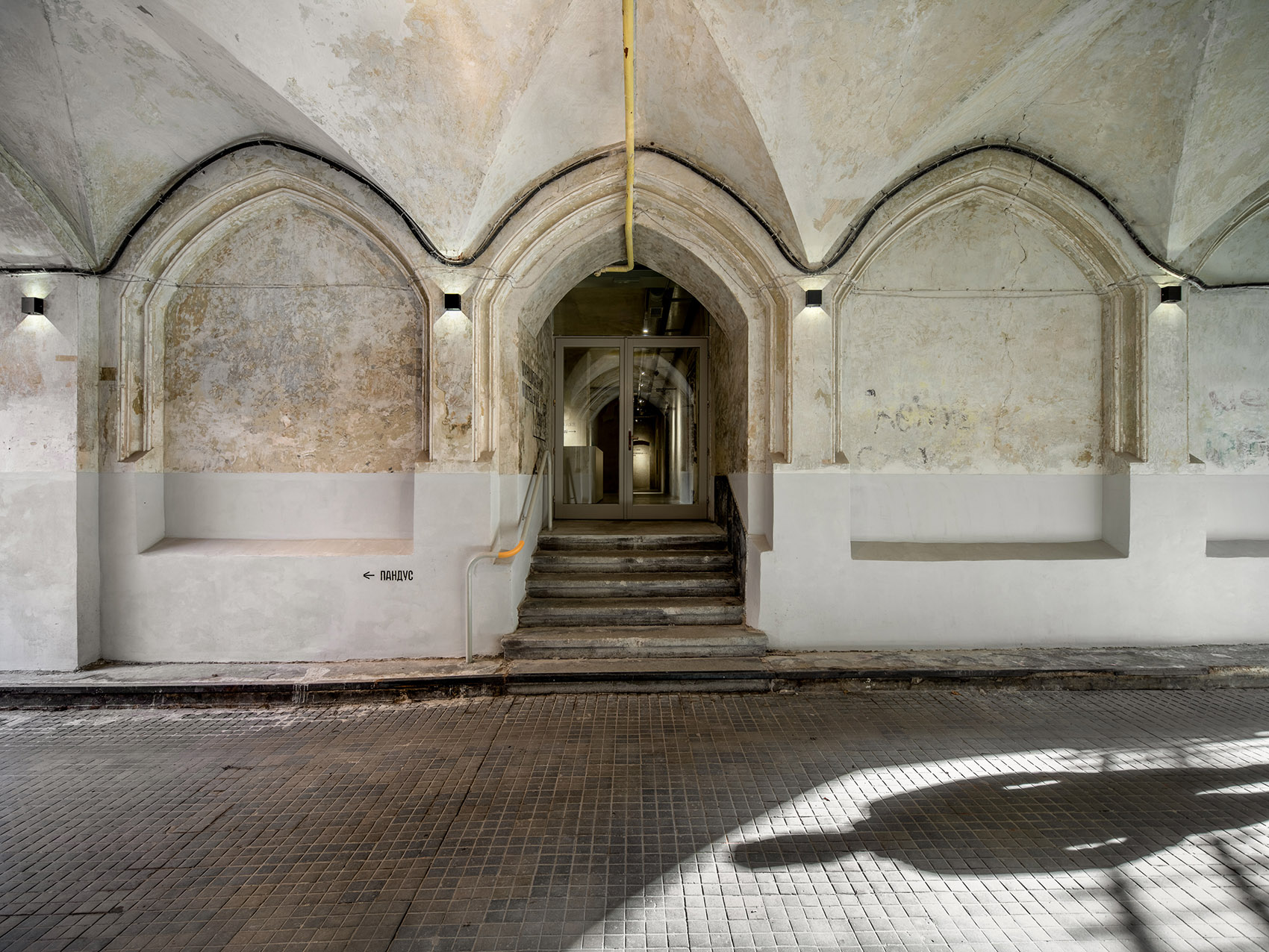 利沃夫市艺术中心丨乌克兰利沃夫丨replus design bureau-3