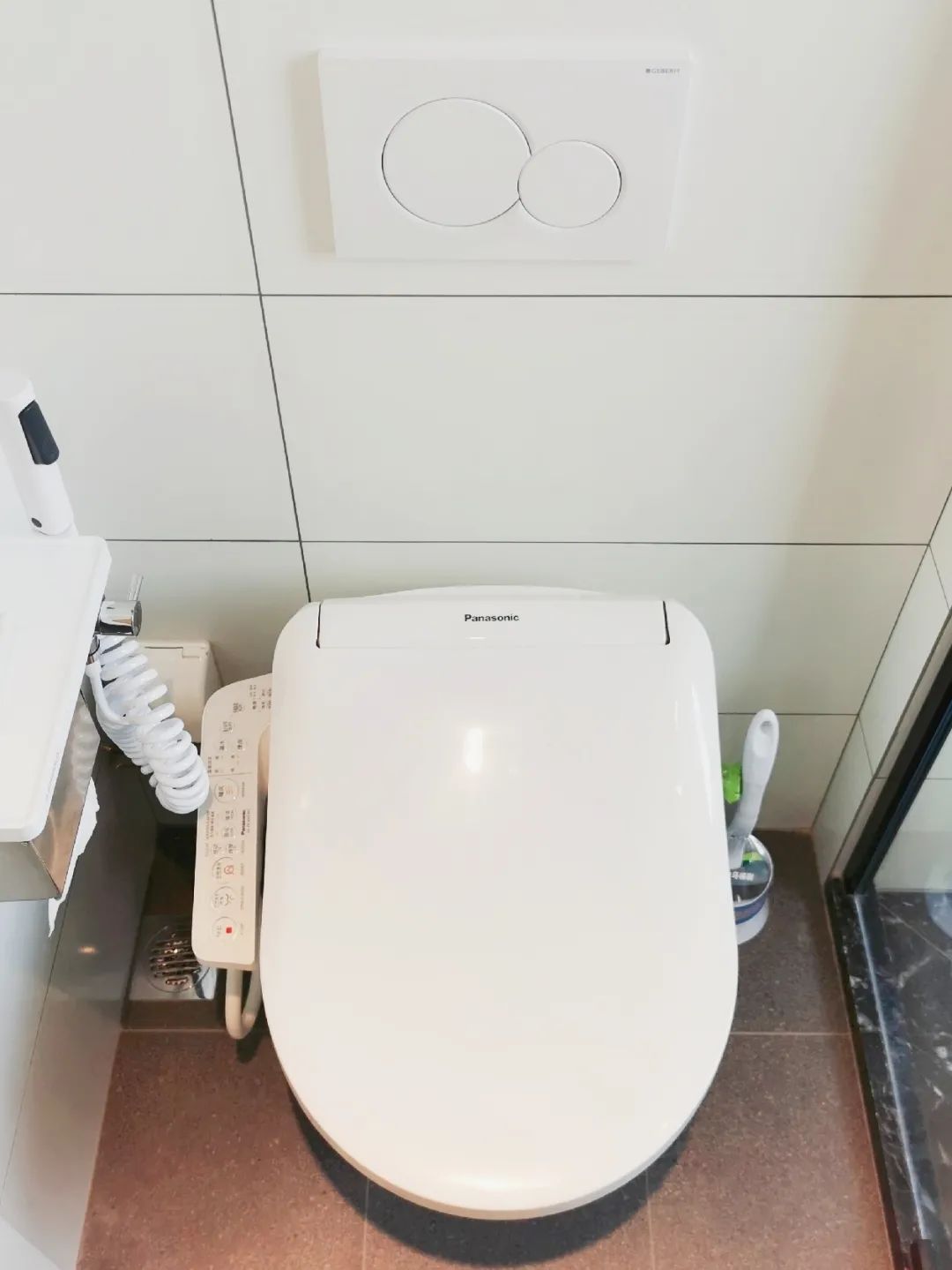 90㎡程序员家居，设备柜、地台、咖啡吧一应俱全-94