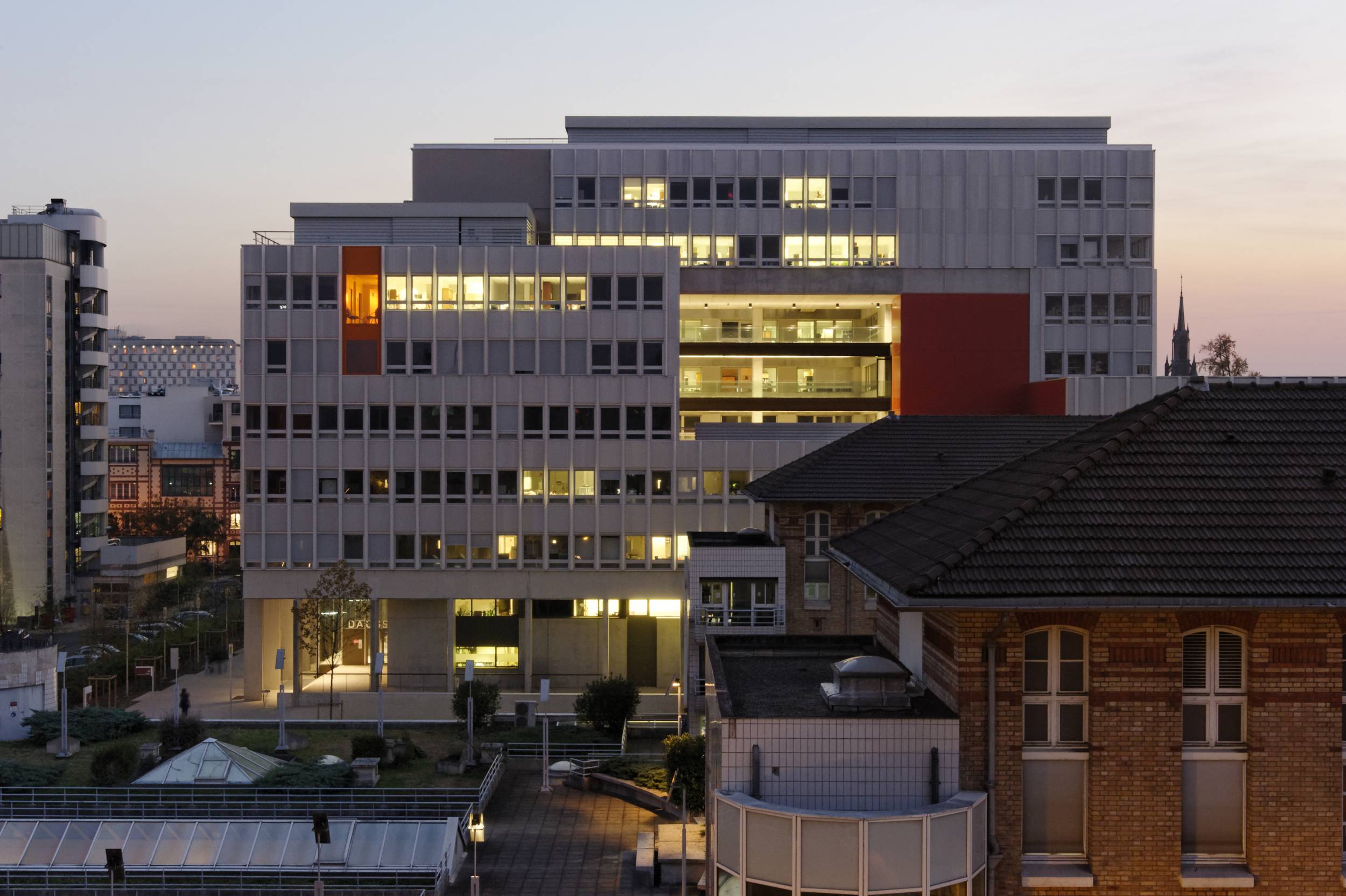 Bâtiment des laboratoires et de logistique de l’hôpital Cochin — Ateliers 2/3/4/-30