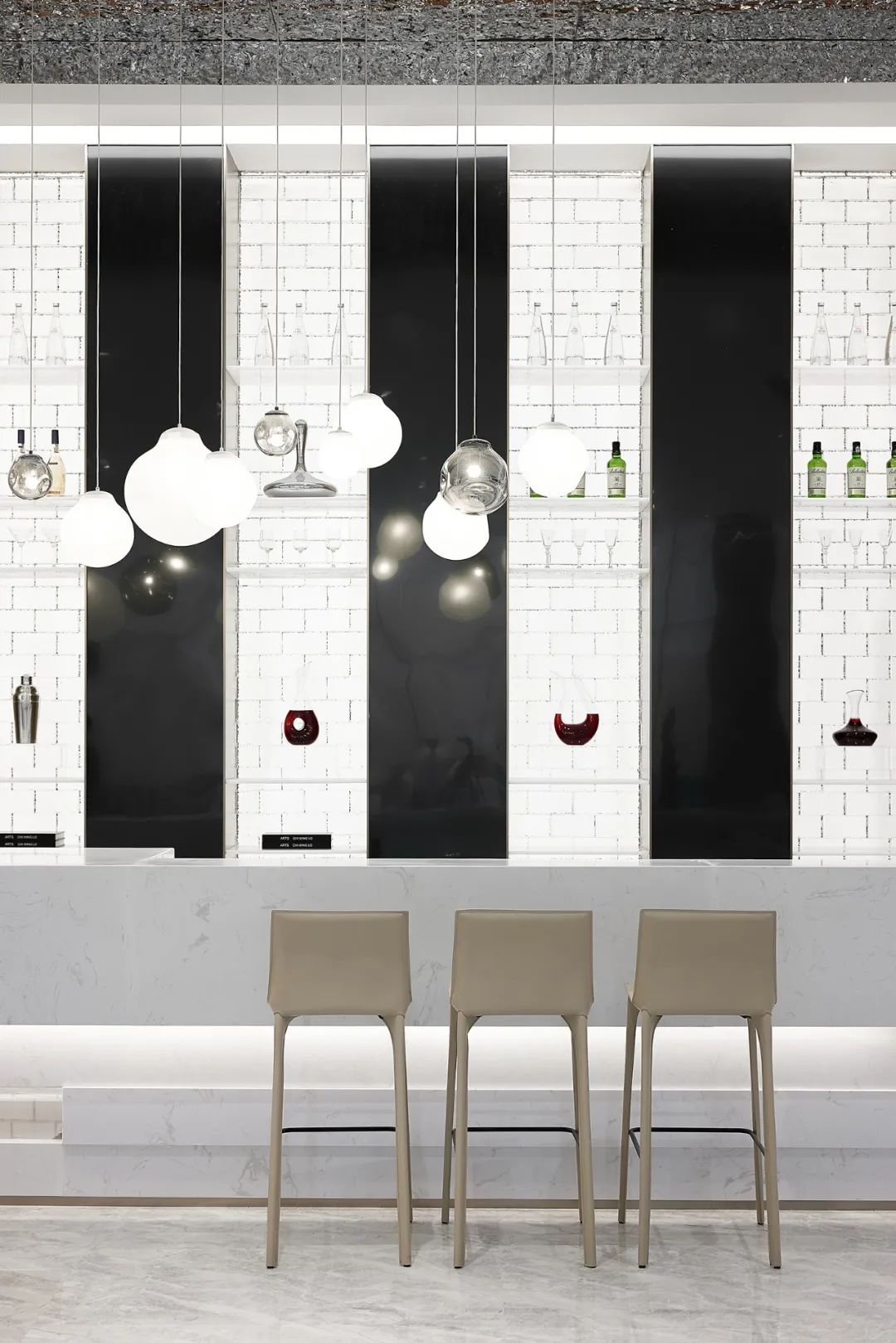 江苏盐城大丰生活美学艺术馆 | 虚实之间的蓝色梦境-39