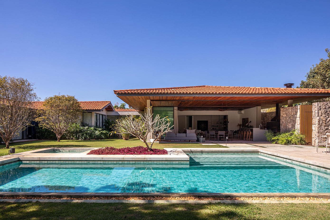 拉里萨5号公寓丨巴西圣保罗丨Gilda Meirelles-12