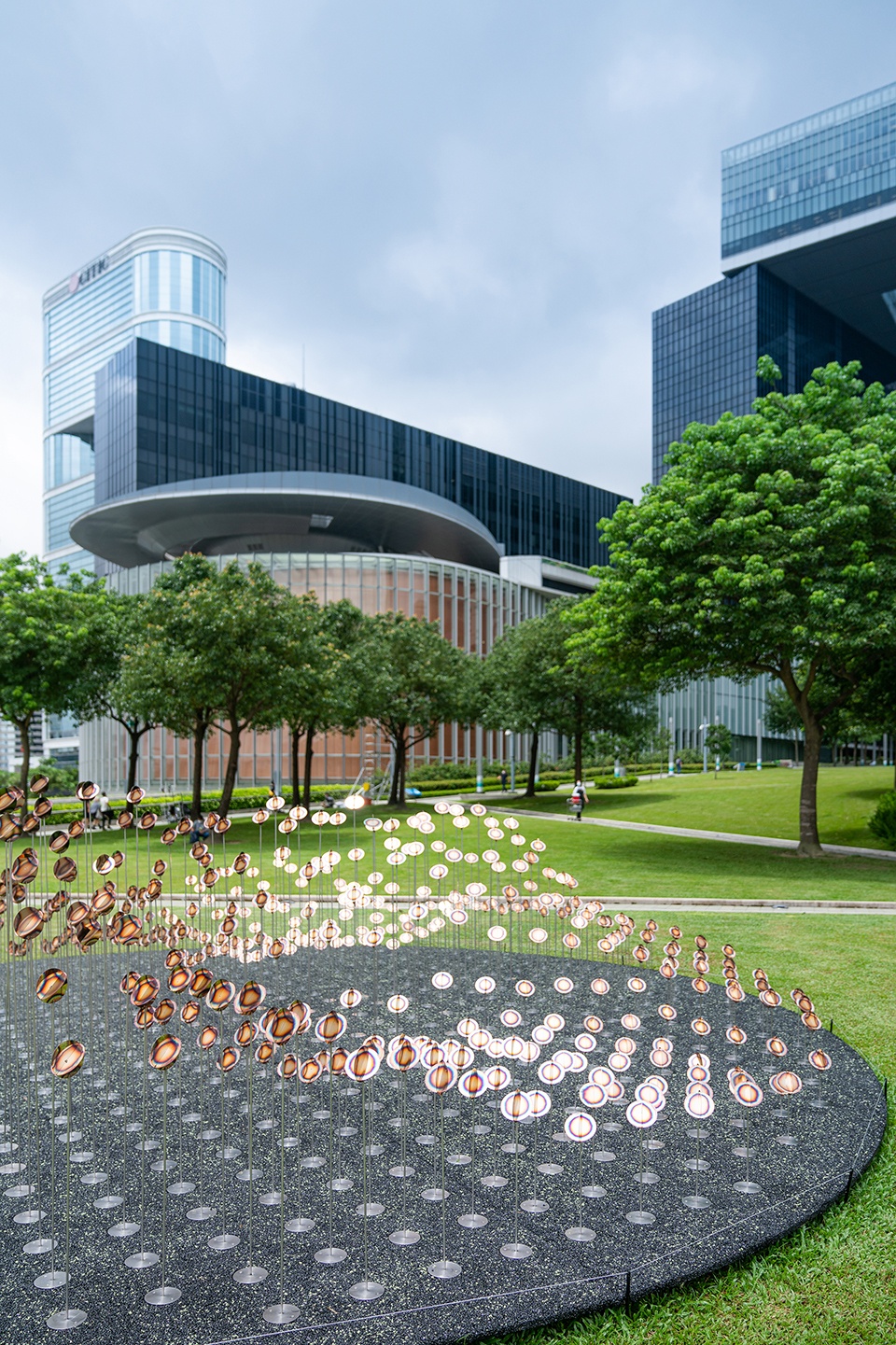 香港山水金属花海装置艺术丨中国香港丨Napp Studio & Architects-13