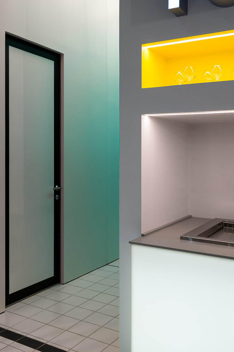 Nizhny Novgorod机场候机室,俄罗斯 / Nefa Architects-48