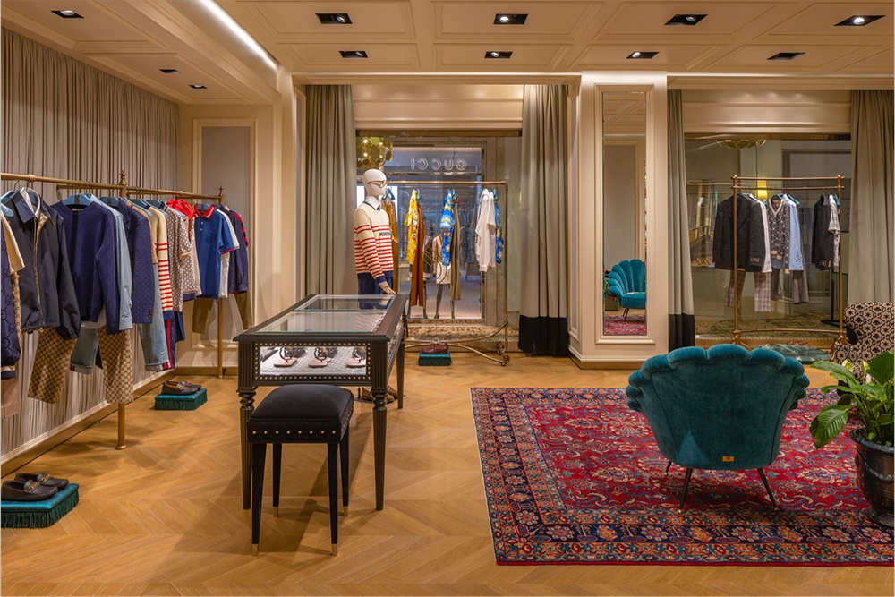 Gucci 温哥华费尔蒙特酒店精品店丨加拿大温哥华丨Gucci 创意总监 Alessandro Michele-0