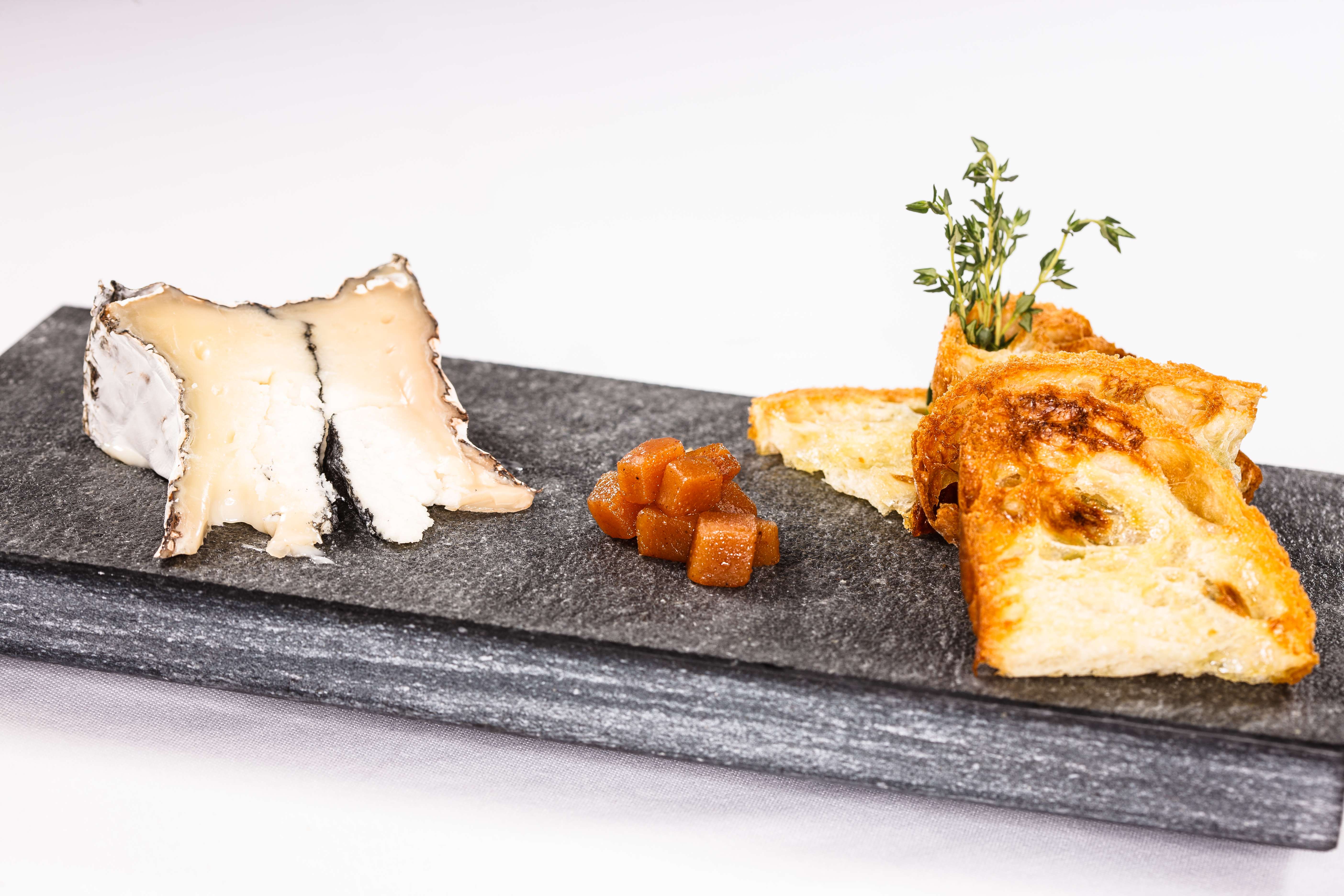 Swiss tel Chicago-32