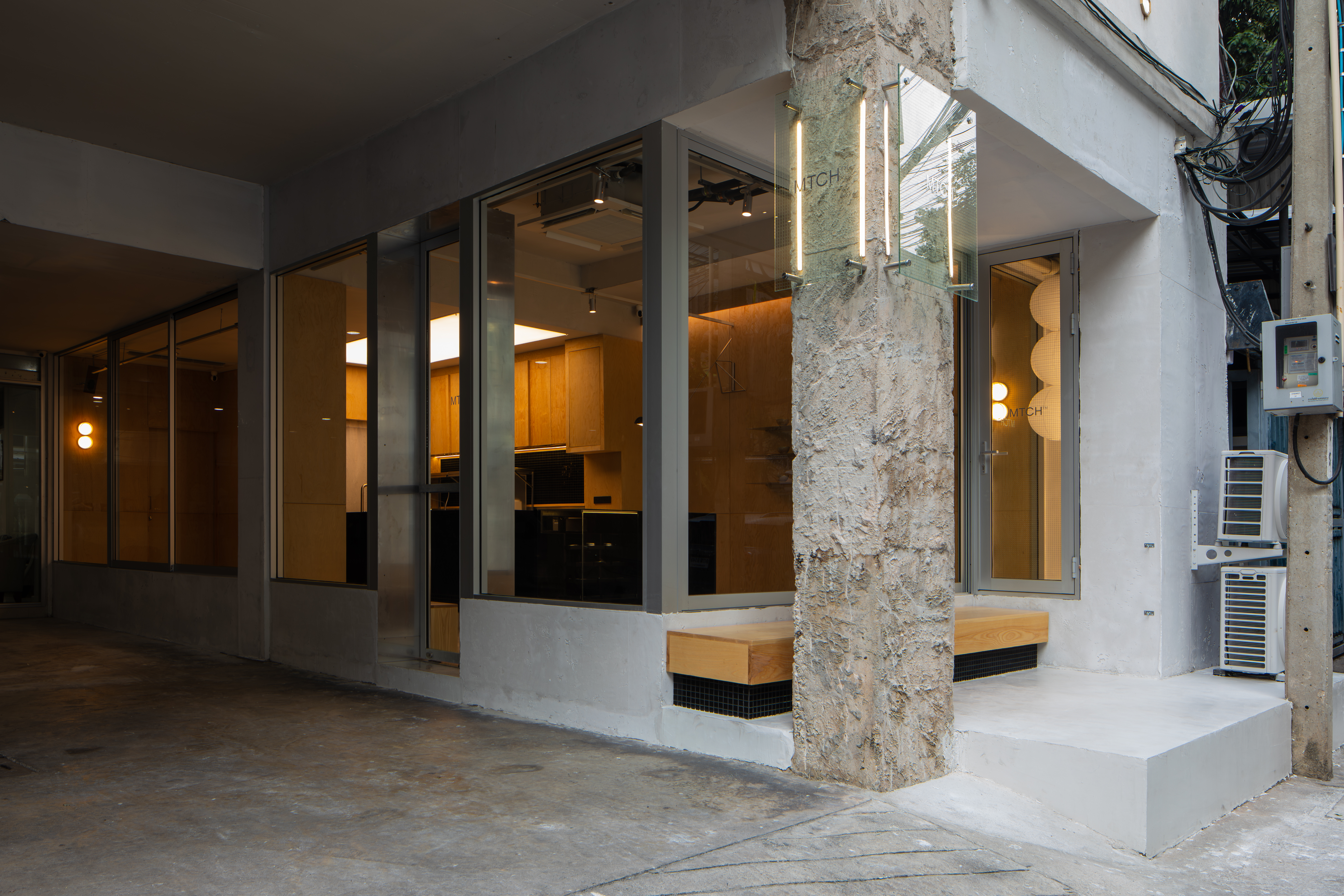 MTCH™ Sathon-6