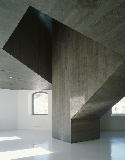 Casa dos Cubos EMBAIXADA arquitectura-8