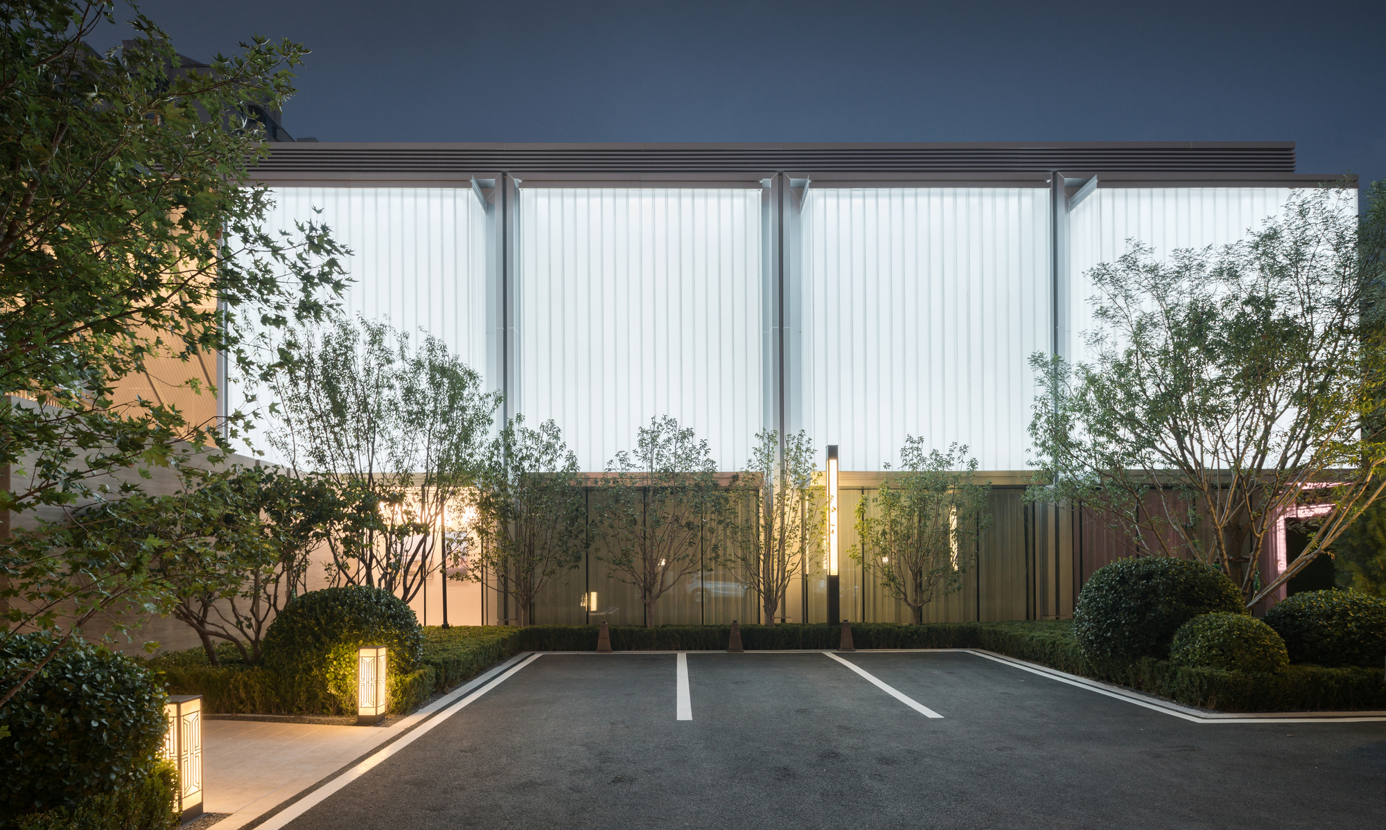 Lake 5 West Clubhouse / GBBN-31