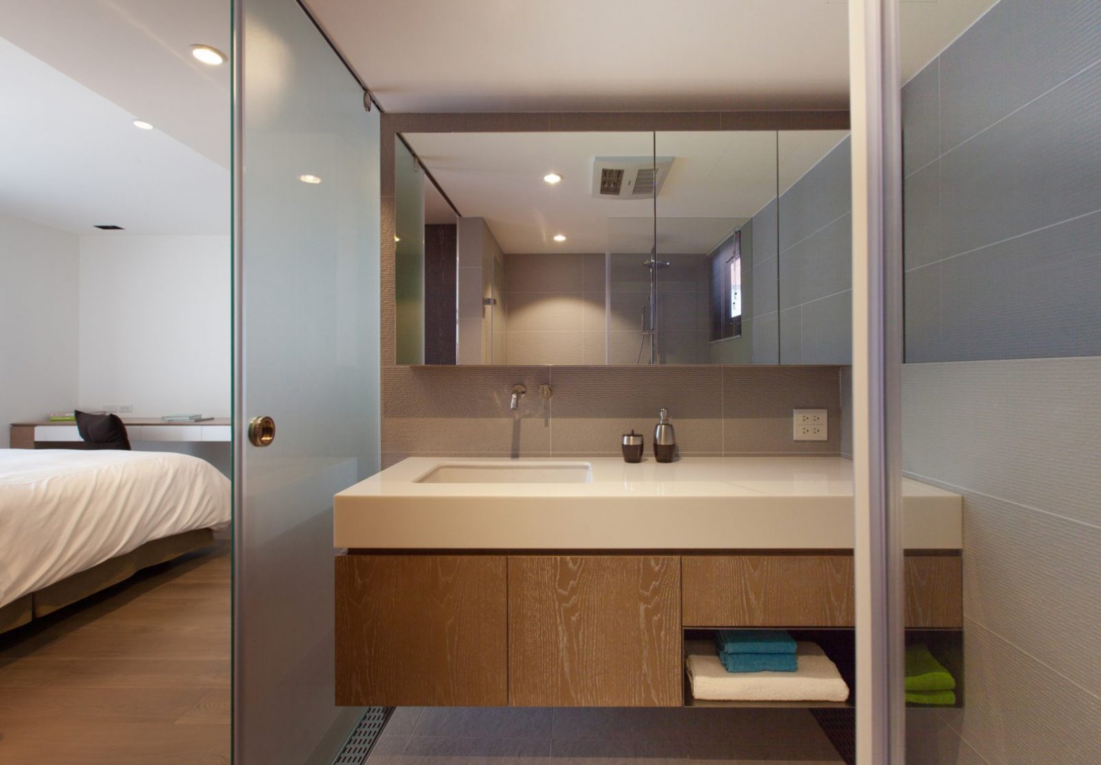 三代同堂的温馨记忆——馥阁设计打造的无障碍舒适家居-19