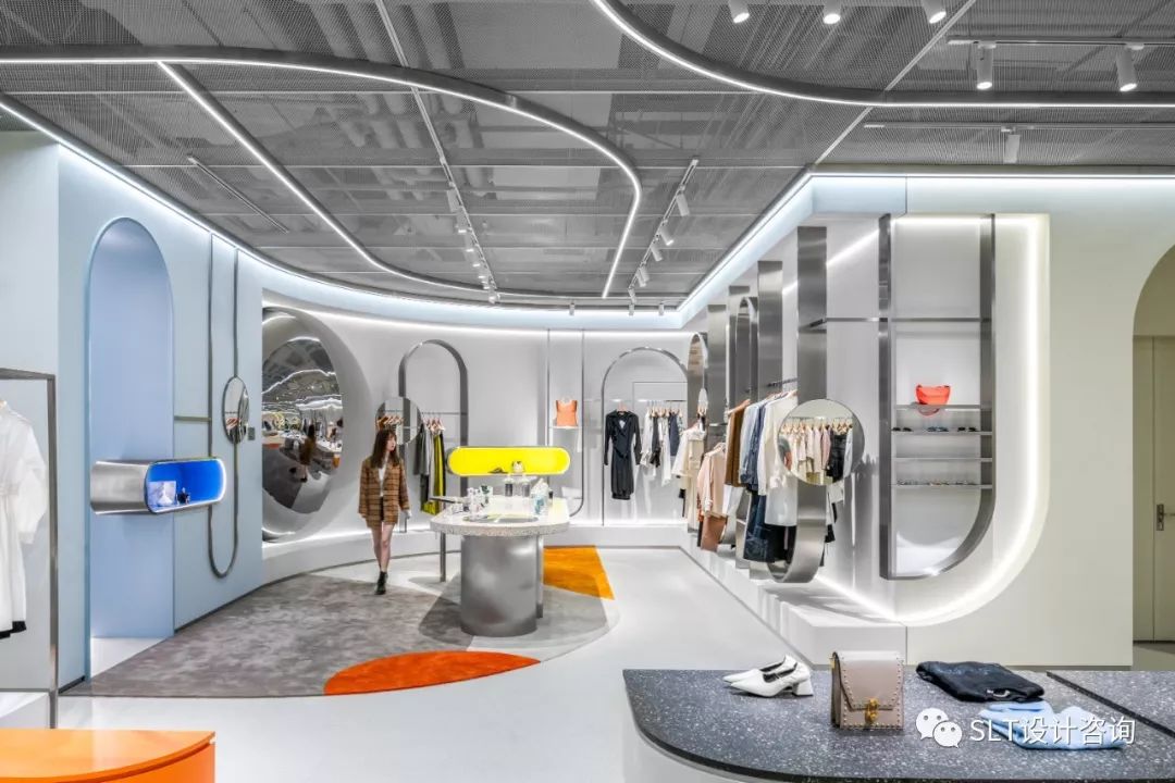 开,关 多品牌时尚店-17