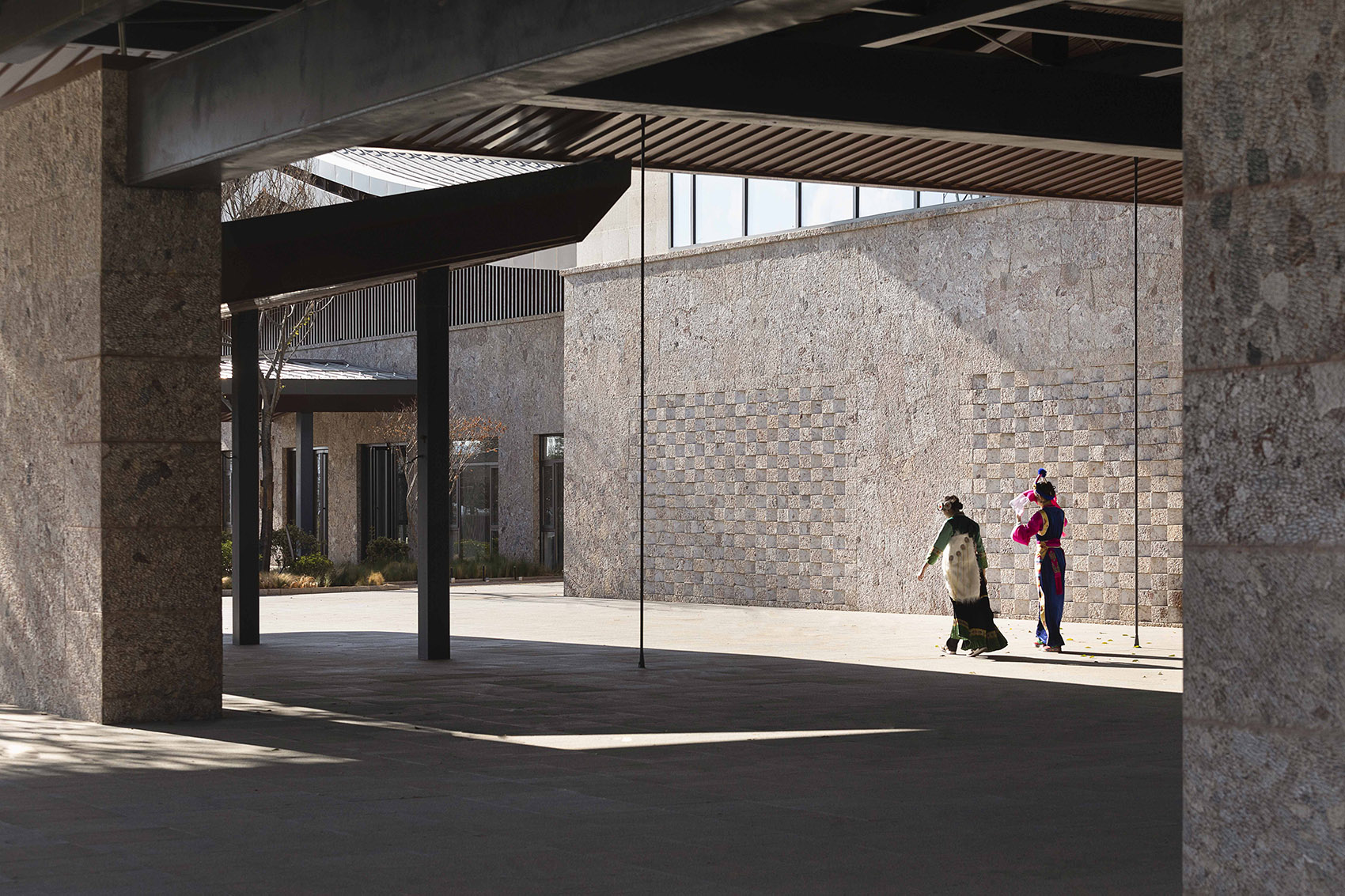 丽江市旅游集散中心（玉龙雪山新游客服务中心）丨中国丽江丨清华大学建筑设计研究院有限公司-37