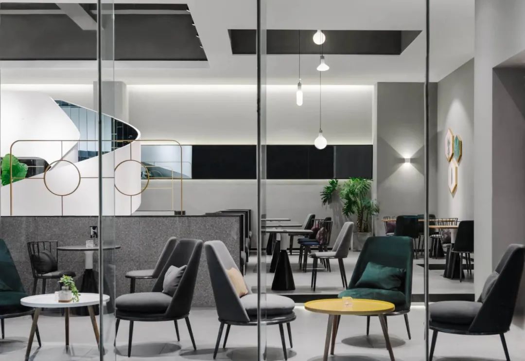 女性专属的曲线之美——嘉兴 450㎡LOFT 咖啡概念馆-31