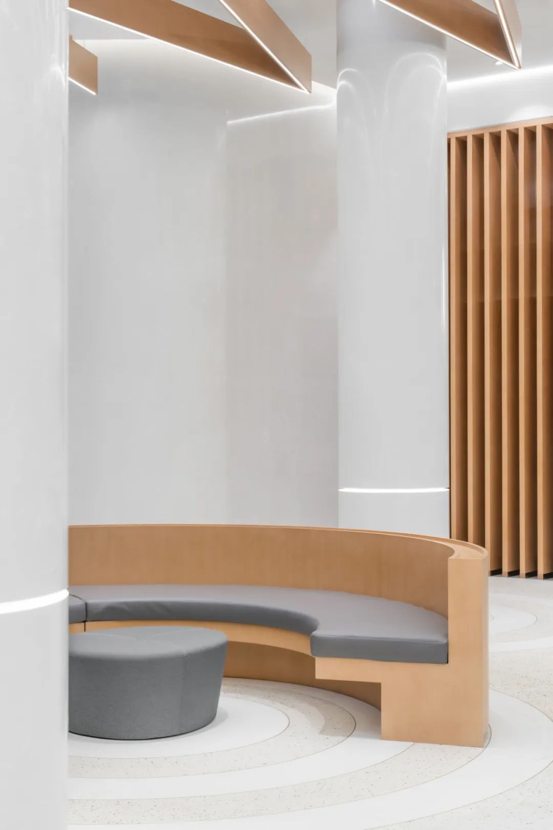 新都川音文创园咖啡厅 | 灵动涟漪，金色蜀锦-48