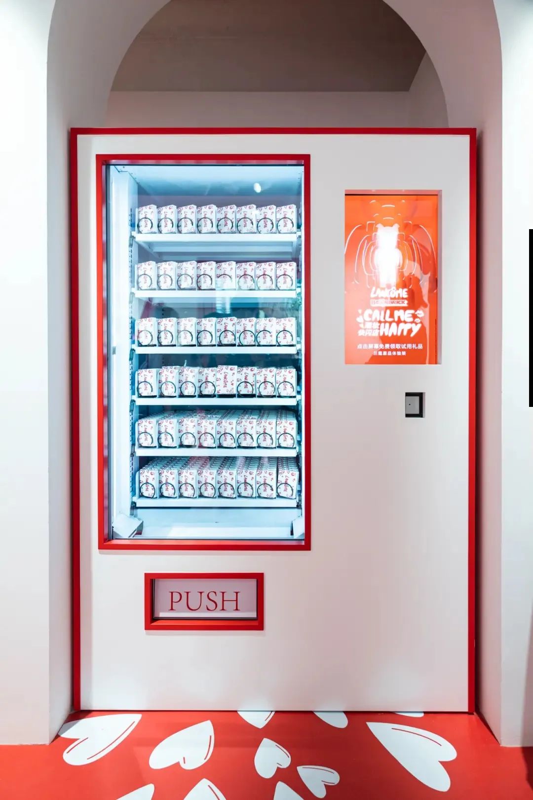 兰蔻 X BERBRICK 联名「潮妆快闪店」丨中国上海丨米尚丽零售设计网-13