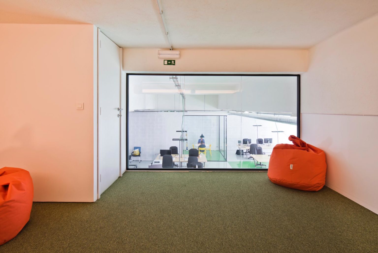 Startup office space | Lisbon-4