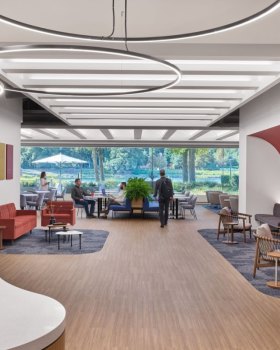 Robert Half Offices by IA Interior Architects
