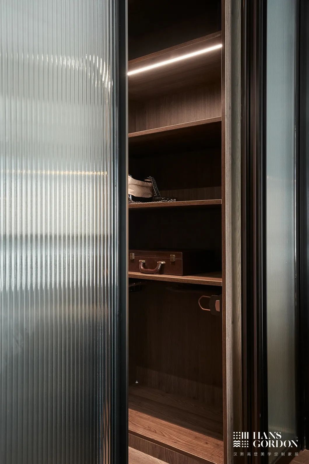 汉斯高登  |  珠 阙-64