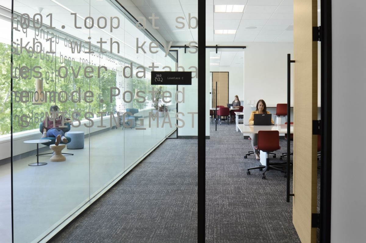 思爱普工程学院丨美国加利福尼亚丨HGA Architects-17