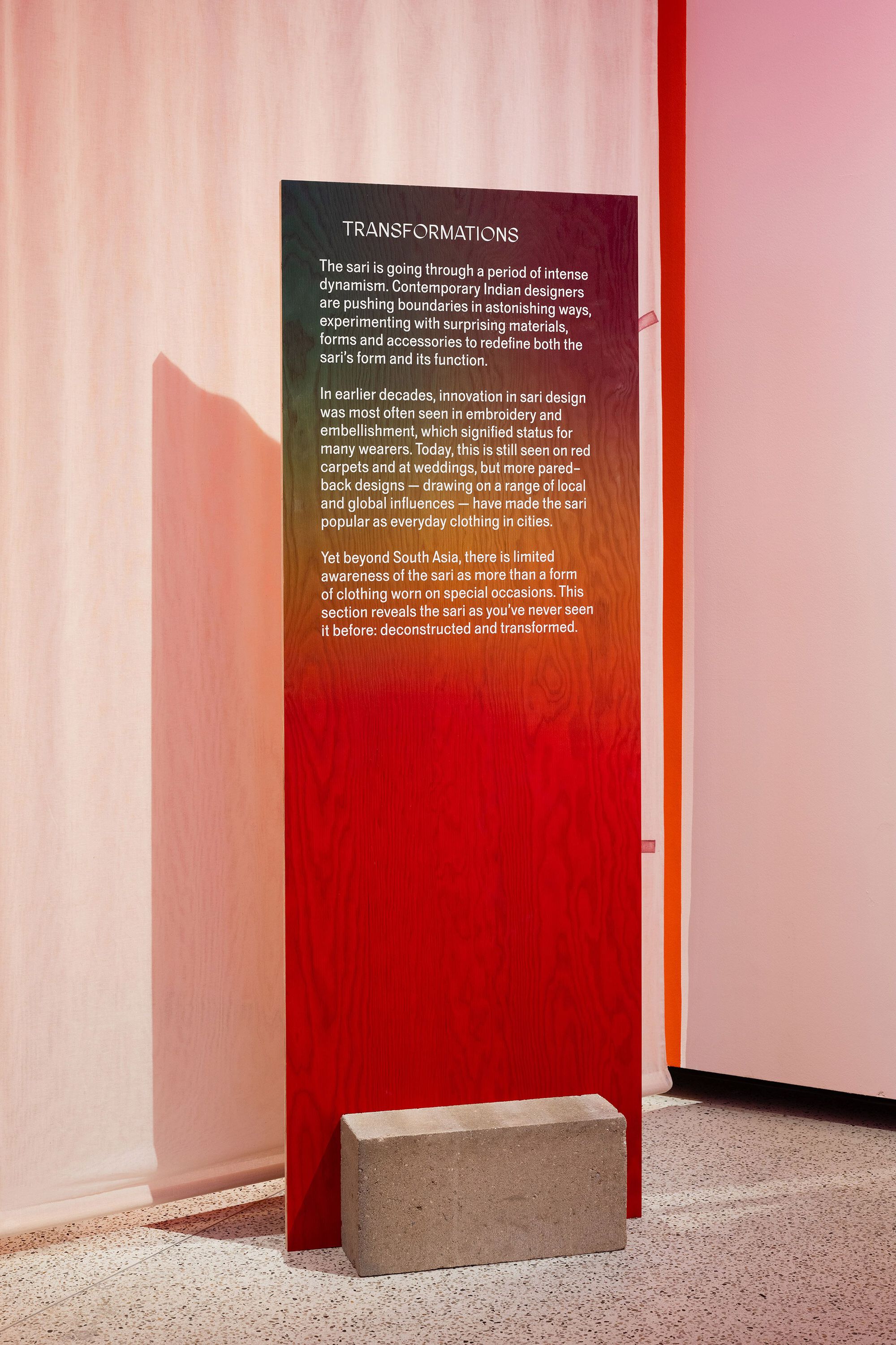 另类纱丽展览丨英国伦敦丨Studio MUTT-30