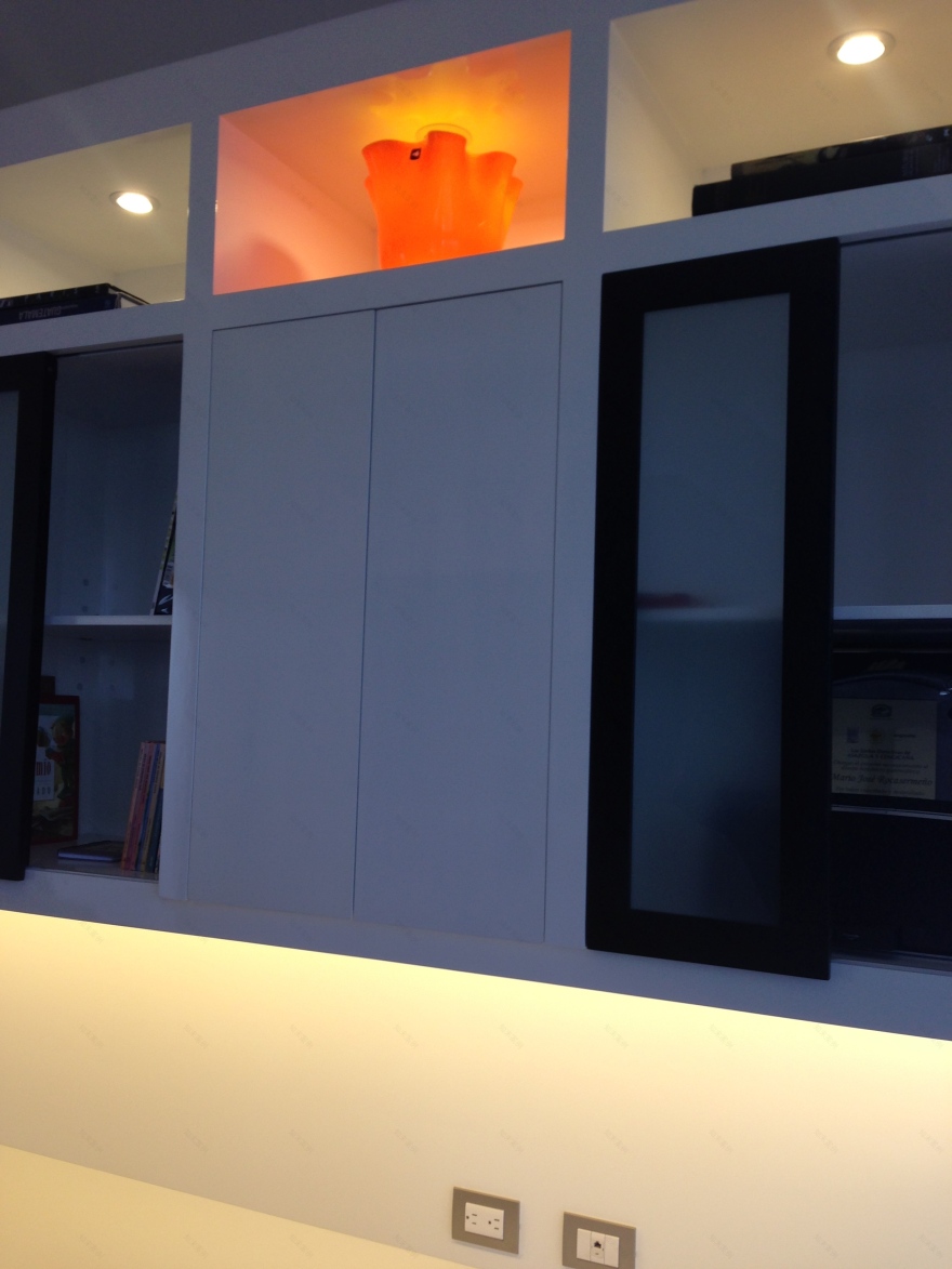 温馨童趣,MDF 与 Corian®的巧妙结合-27