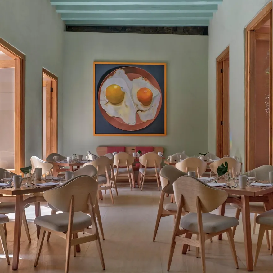 金普顿拉斯梅塞德斯酒店丨Estudio Moneo Brock-23