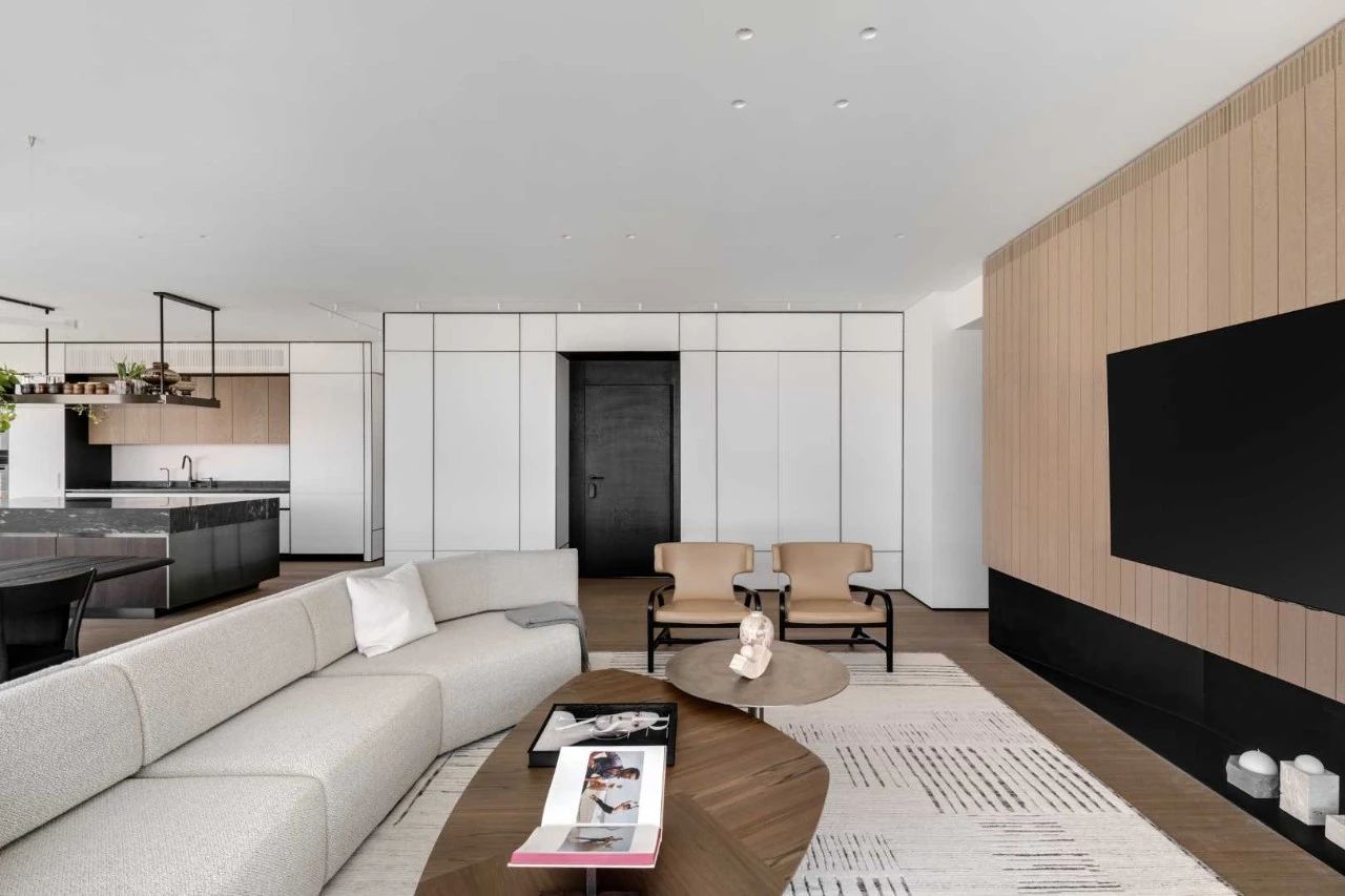 顶层简奢大宅丨Aviram Kushmirski 设计工作室-10