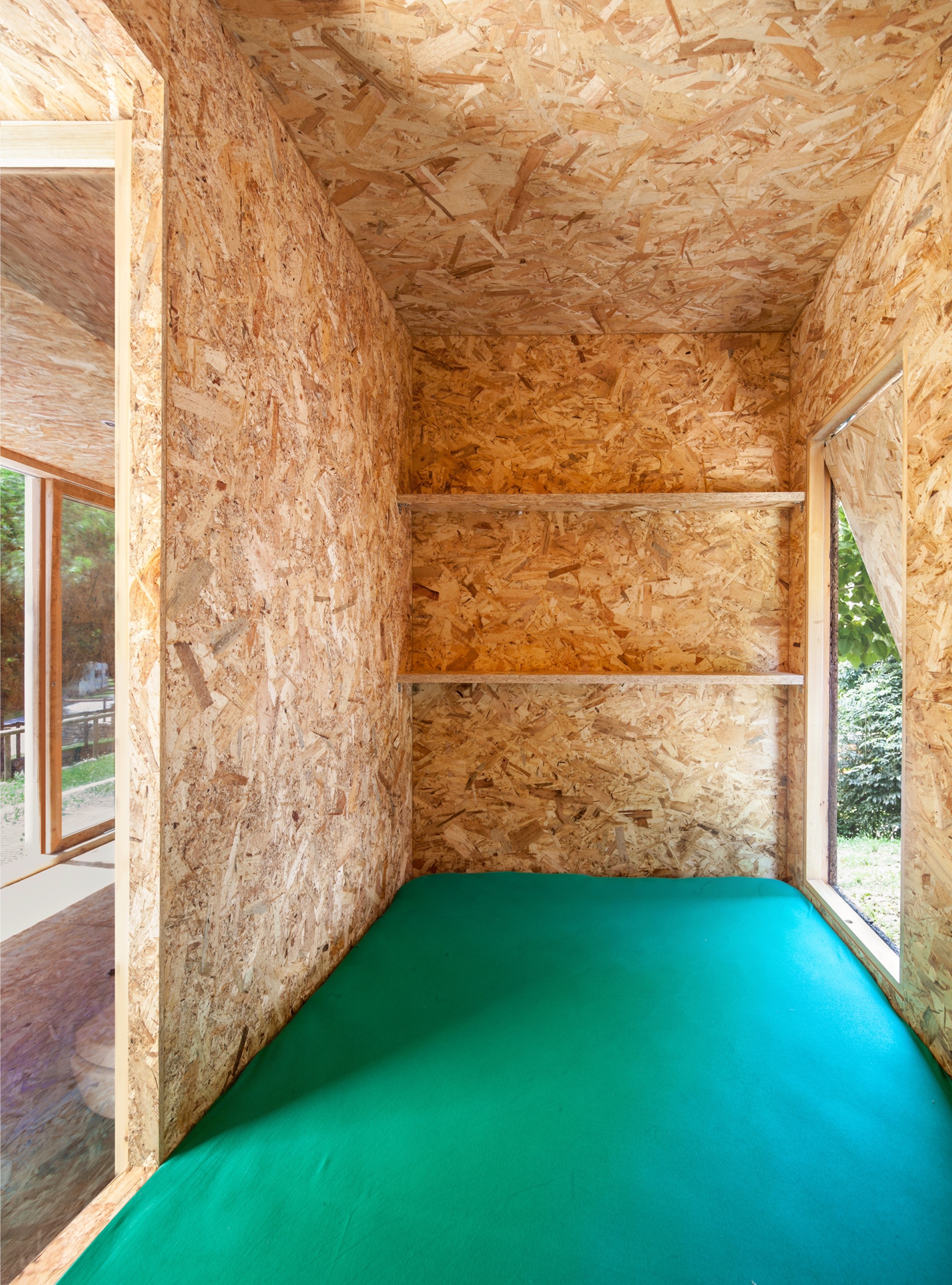 Weekend Shelter / Agora Arquitectura-16